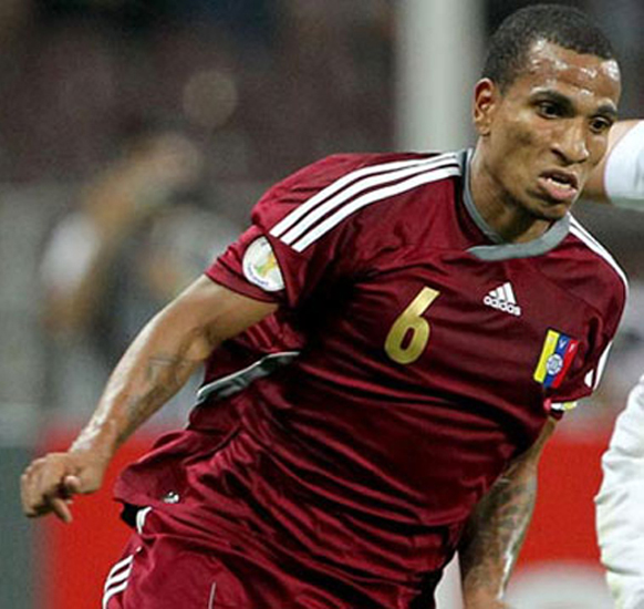 رومولو أوتيرو	